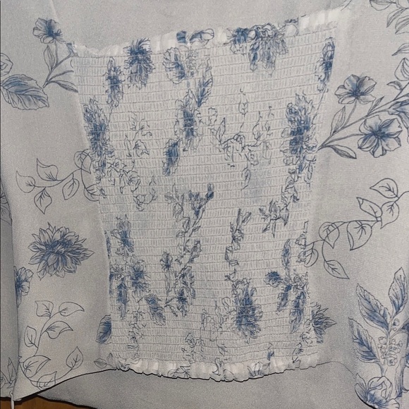 House of Harlow size Medium Floral Print Sheer Gray Top - Picture 5 of 9